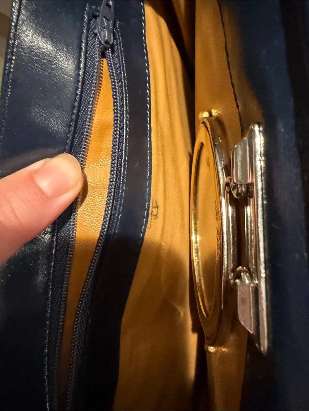 Vintage Lou Taylor Navy Leather Envelope Clutch Wristlet